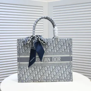 Dior New Limited Edition Tote Bag with Silk Scarf (Small) – Celebrity Favorite【8034】